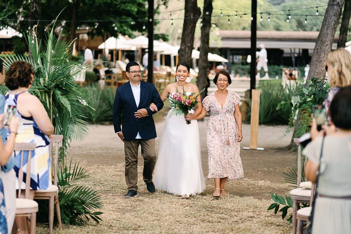 1652045045 331 Calida y pintoresca boda en Costa Rica